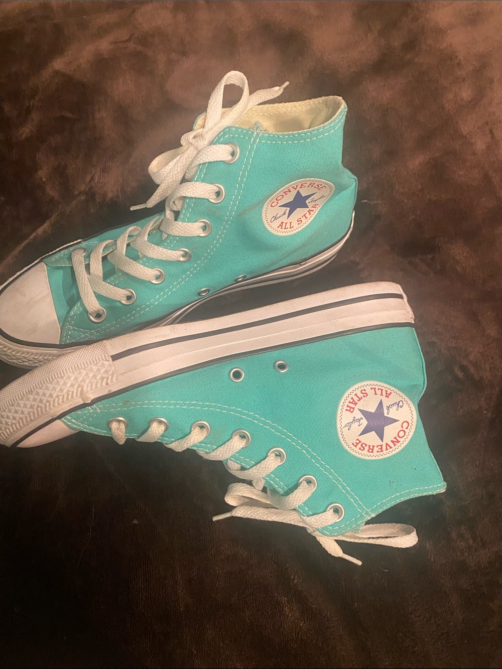 Converse Tennis shoe